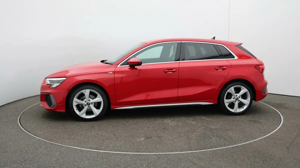 2022-audi-a3-10-30-tfsi-s-line-sportback-5d-big-4