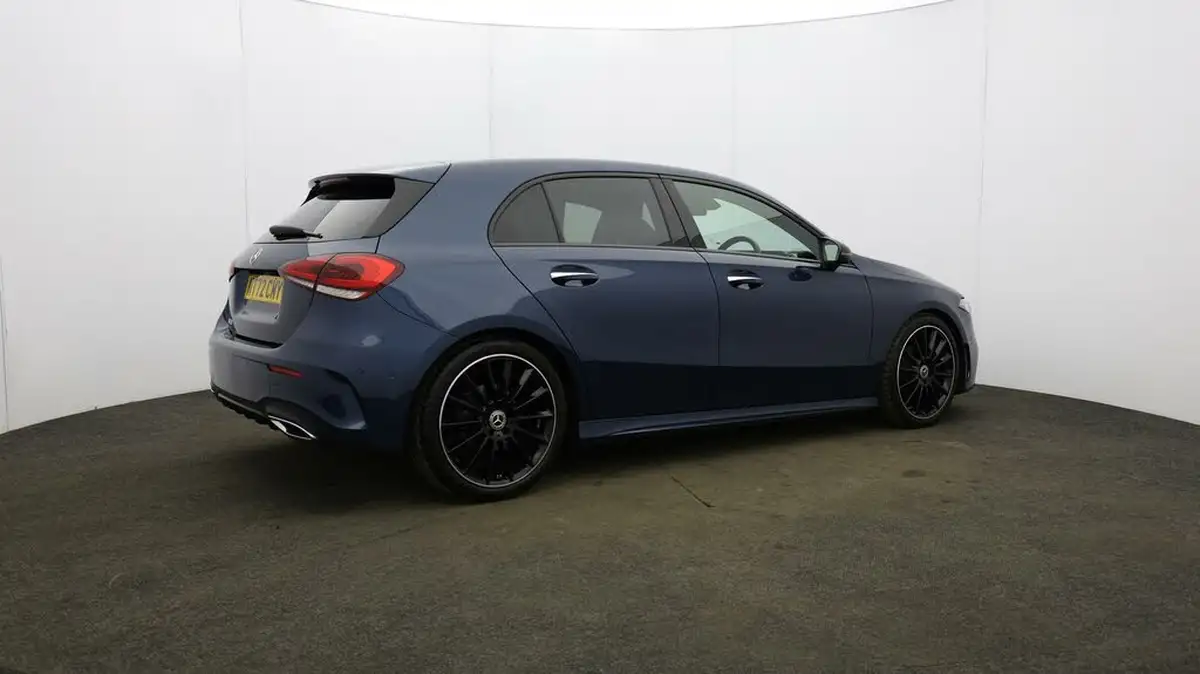 2022-mercedes-benz-a-class-13-a180-amg-line-premium-plus-night-edition-hatchback-5d-big-49