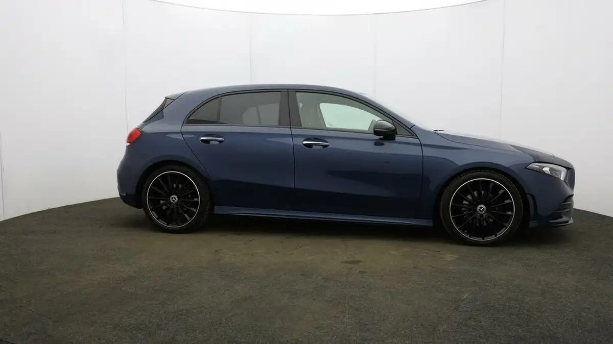 2022-mercedes-benz-a-class-13-a180-amg-line-premium-plus-night-edition-hatchback-5d-big-7