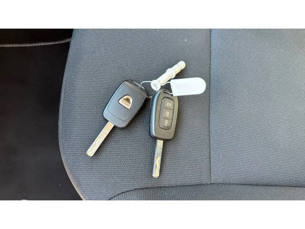2021-dacia-sandero-10-tce-essential-90bhp-big-19
