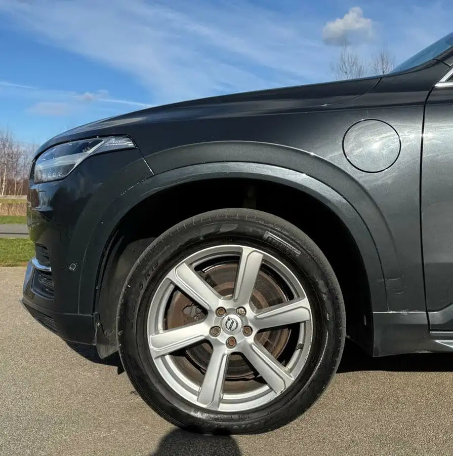 2017-volvo-xc90-20-t8-momentum-momentum-hybrid-auto-big-34