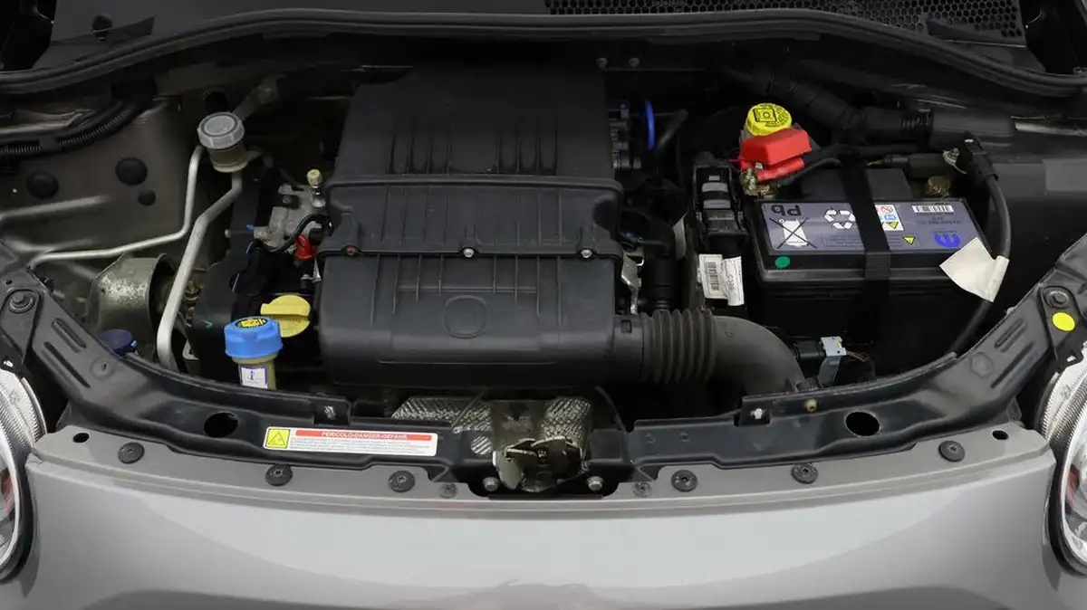 2020-fiat-500-12-star-big-18