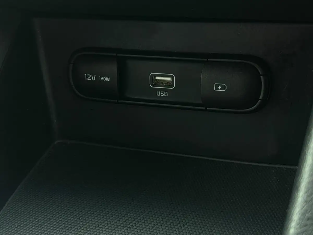 2022-kia-niro-16-gdi-2-139bhp-156kwh-big-38