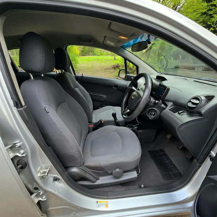 2012-chevrolet-spark-10-big-16