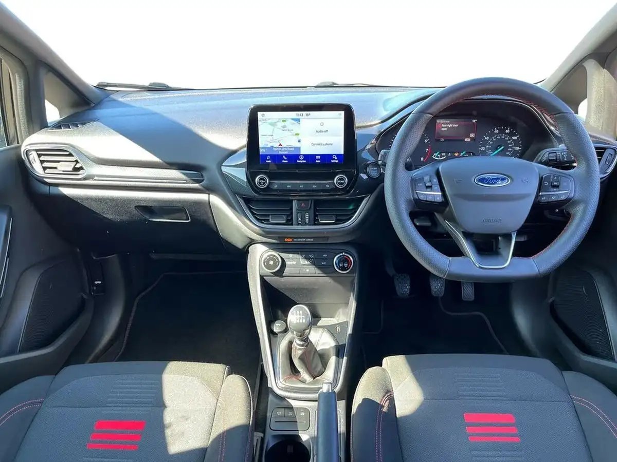2023-ford-fiesta-big-5
