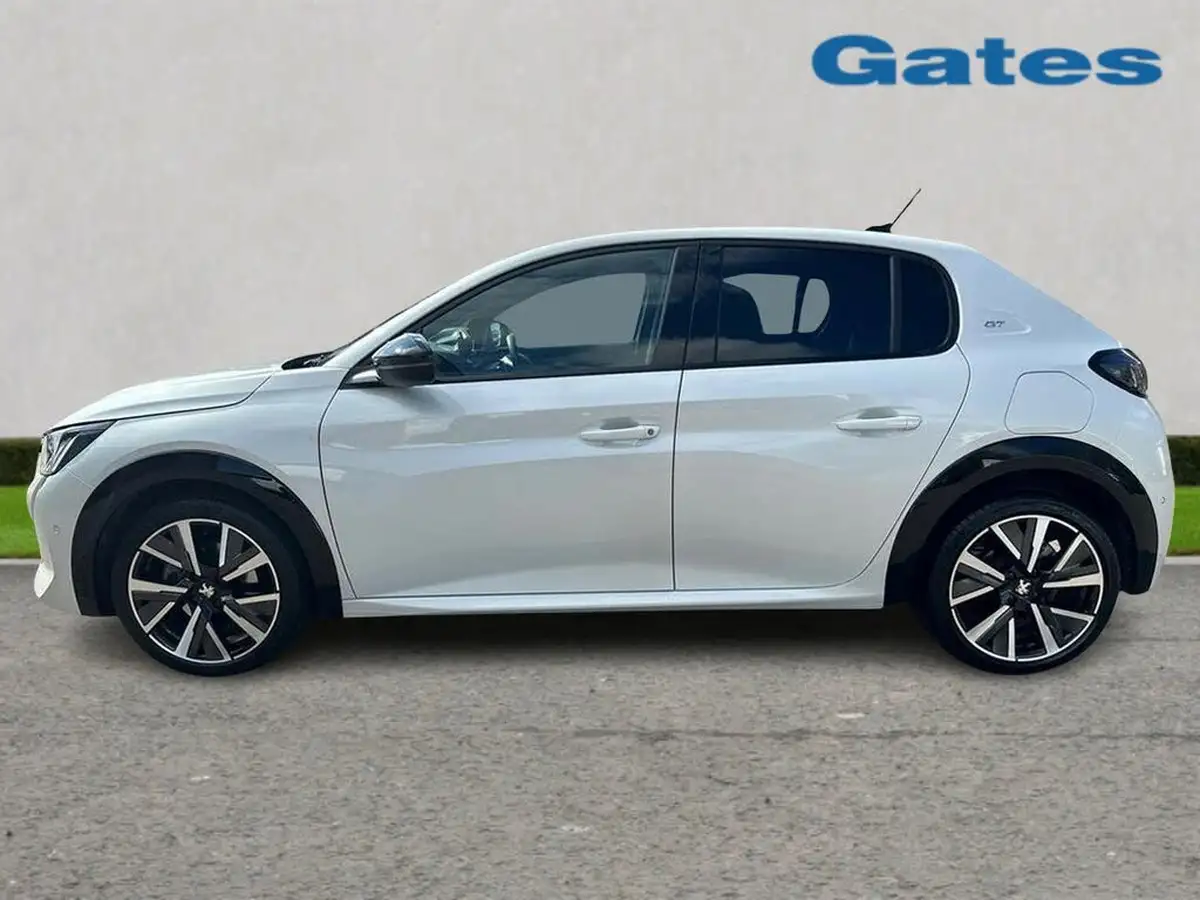 2022-peugeot-208-12-puretech-gt-130bhp-eat8-big-3