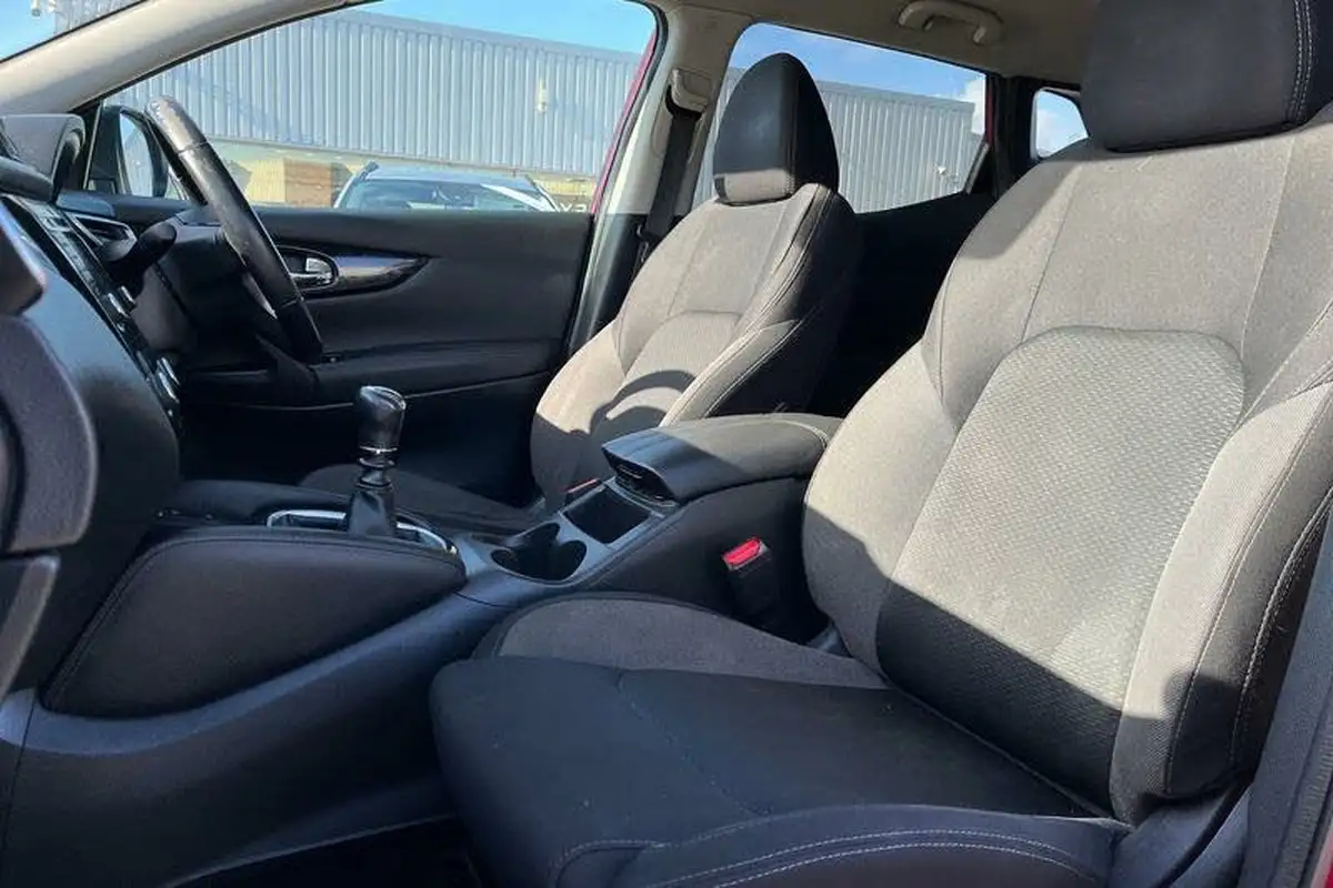 2019-nissan-qashqai-13-dig-t-n-connecta-160ps-big-18