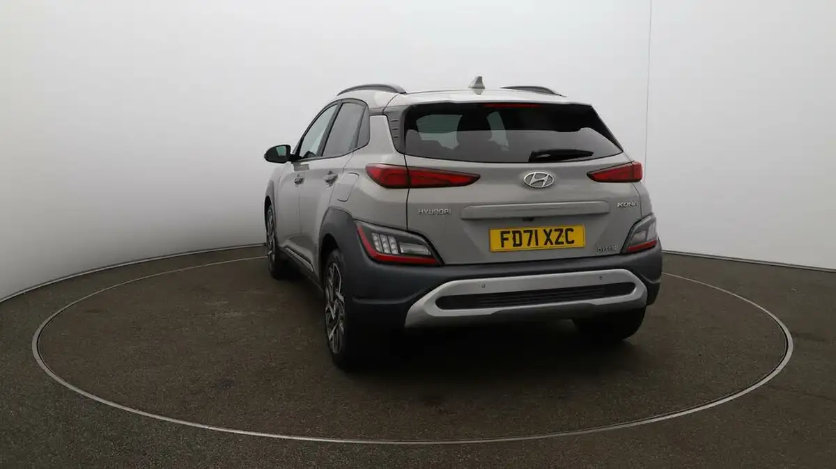 2022-hyundai-kona-16-gdi-premium-big-51