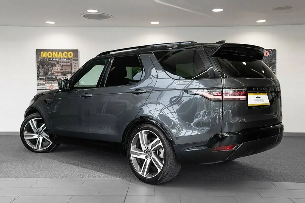 2021-land-rover-discovery-30-d300-r-dynamic-hse-big-1
