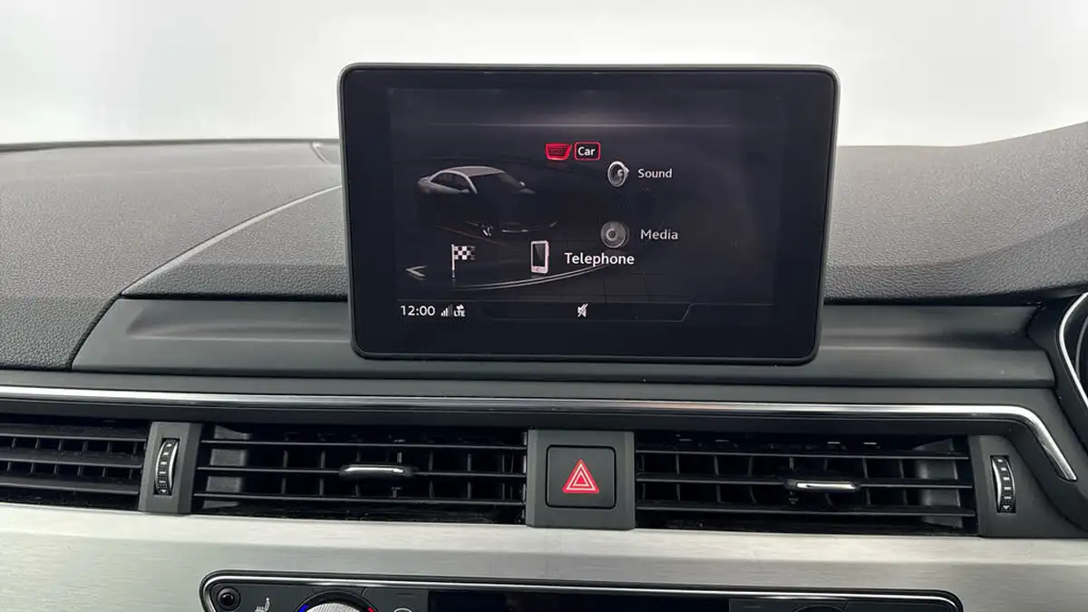 2018-audi-a4-14-tfsi-s-line-big-11