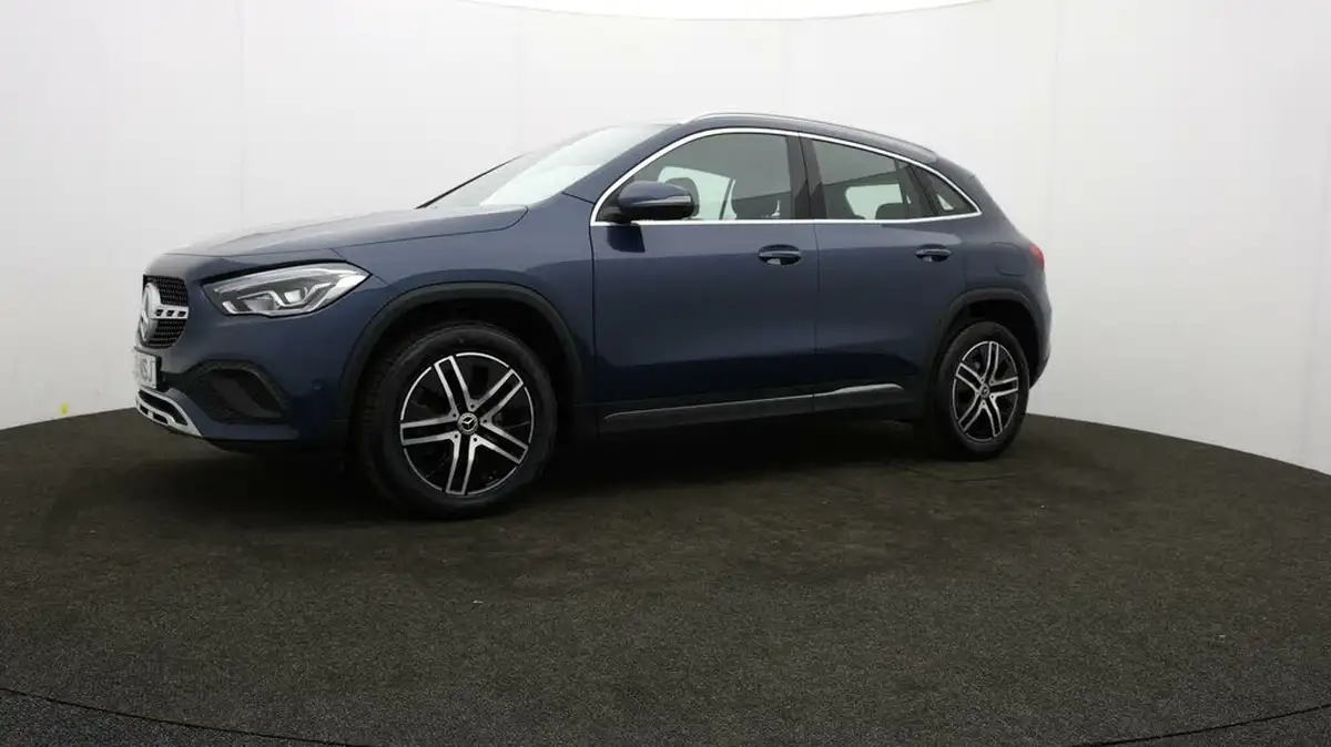 2023-mercedes-benz-gla-class-13-gla-200-sport-executive-station-wagon-big-57