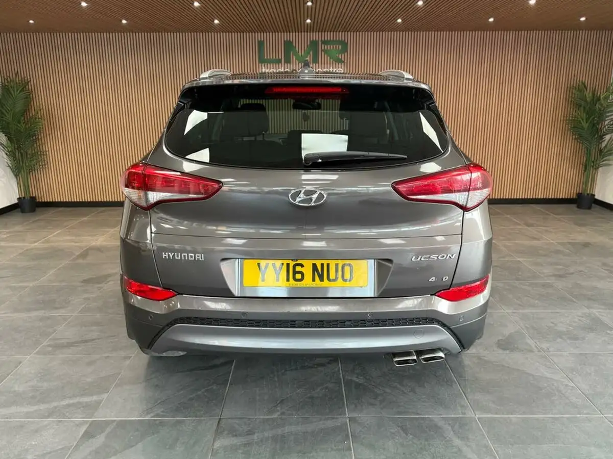2016-hyundai-tucson-20crdi-premium-185ps-big-5