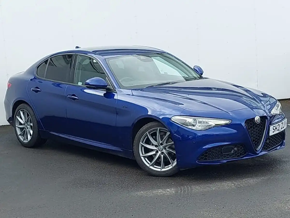 2021-alfa-romeo-giulia-20-sprint-big-11