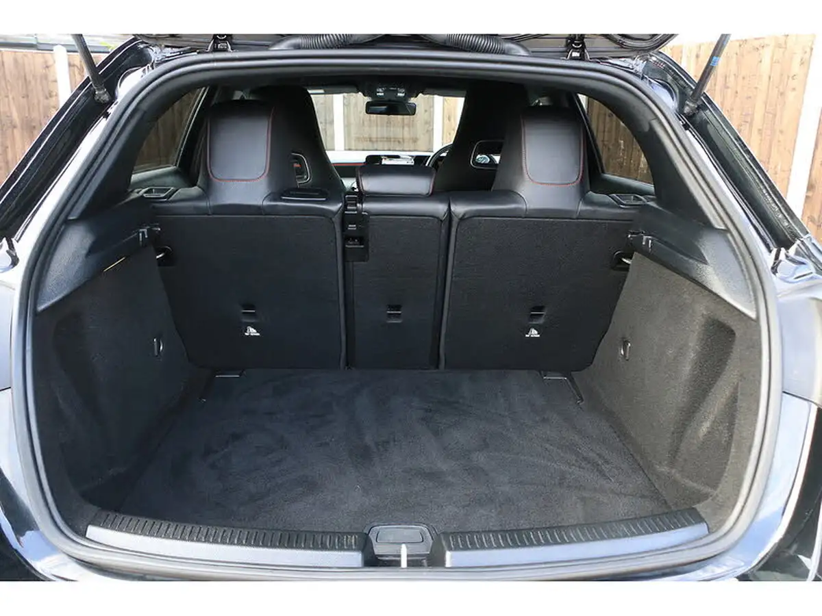 2019-mercedes-benz-a-class-13-a180-amg-line-hatchback-5d-7g-dct-big-7