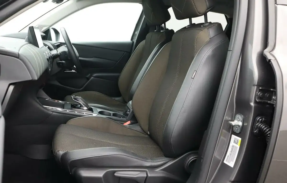 2022-ds-ds-3-crossback-e-tense-bastille-big-14