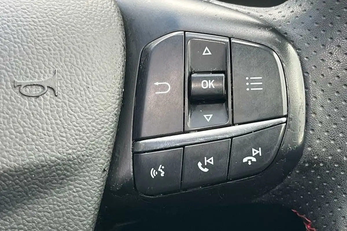 2022-ford-kuga-15t-st-line-x-edition-big-24