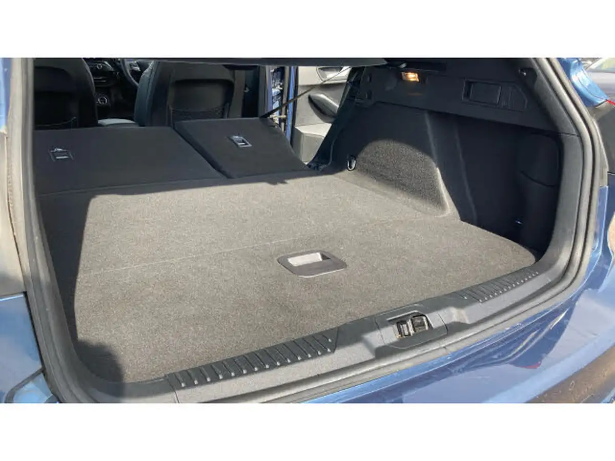 2020-ford-focus-10t-st-line-x-estate-auto-big-27