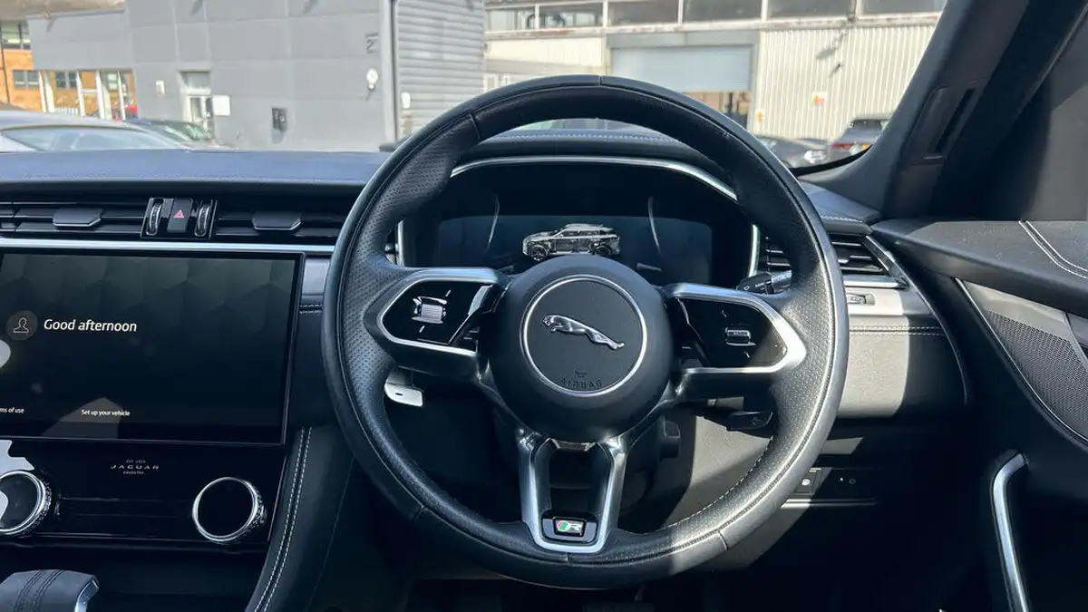 2021-jaguar-f-pace-20-p400e-s-big-14