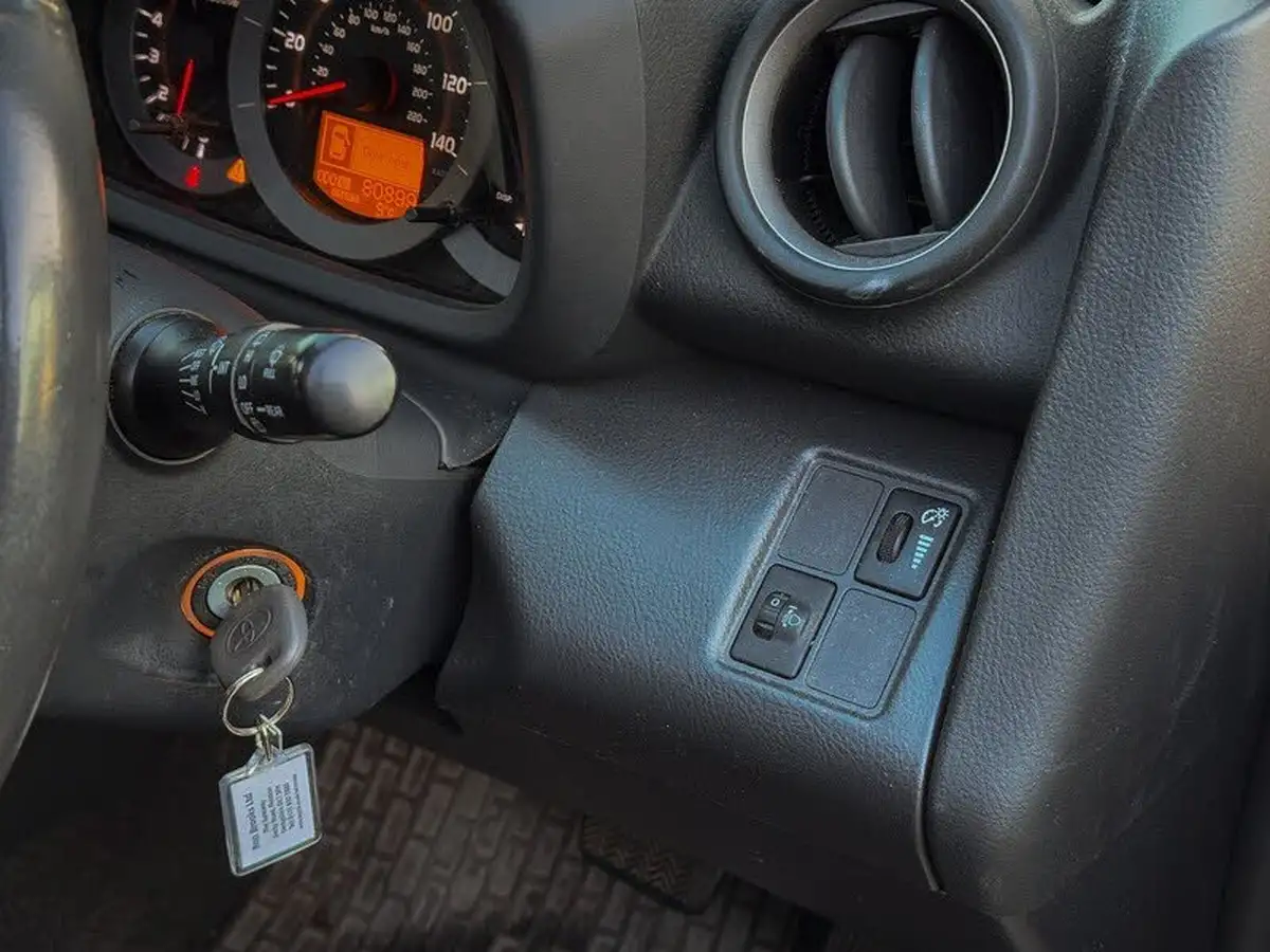 2007-toyota-rav4-20-xt-r-auto-big-32
