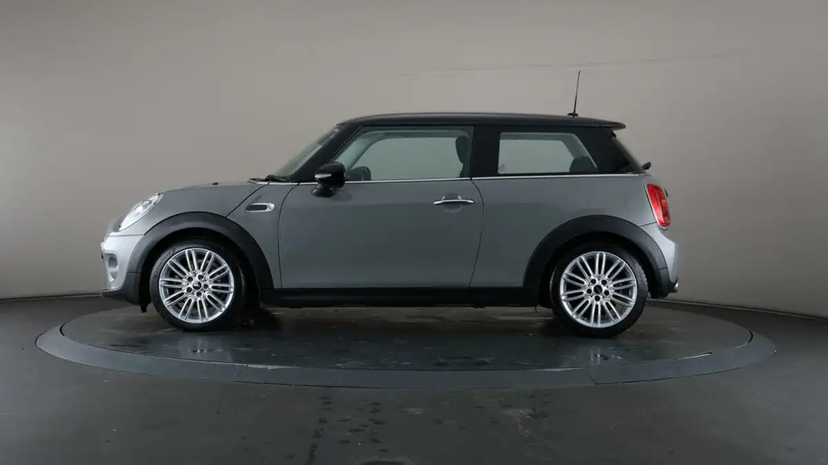 2017-mini-cooper-15-cooper-ss-hatchback-3d-auto-big-27