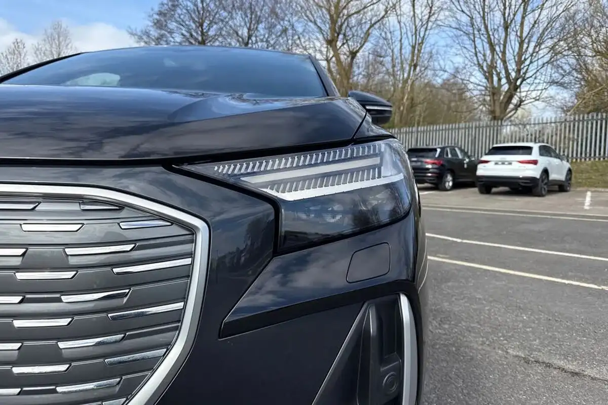 2024-audi-q4-e-tron-45e-s-line-sportback-auto-big-26