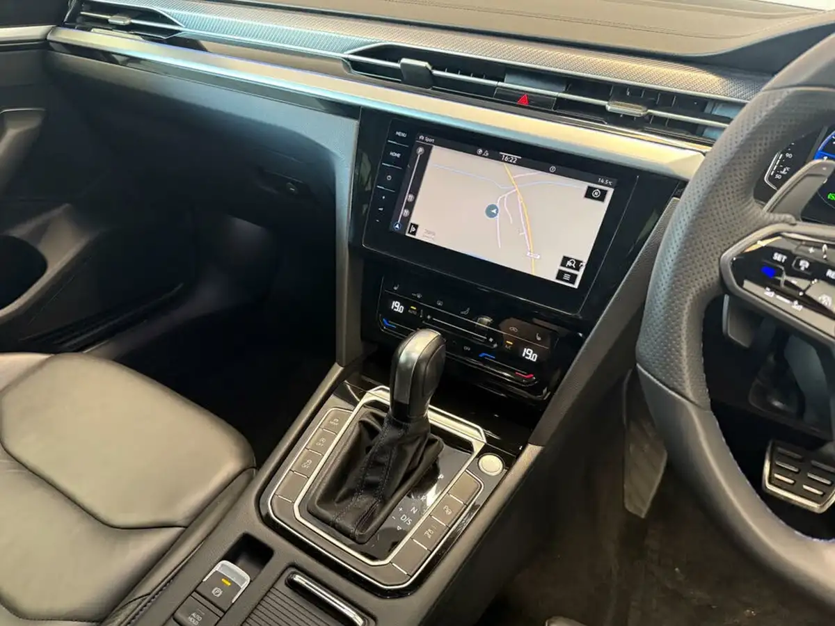 2021-volkswagen-arteon-20-tsi-r-320ps-shooting-brake-big-31
