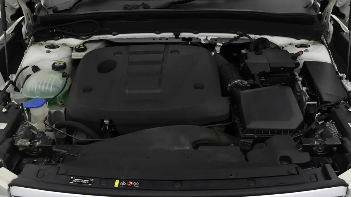 2018-volvo-xc40-20td-d3-momentum-pro-geartronic-big-18