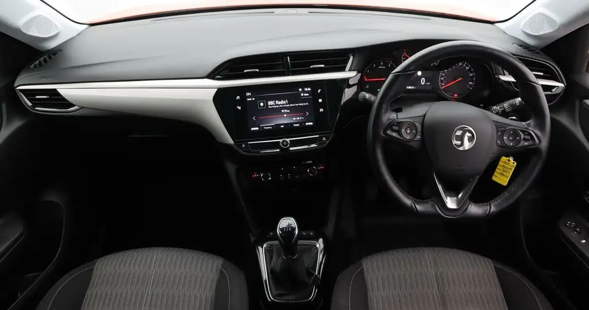 2020-vauxhall-corsa-12i-se-premium-big-13