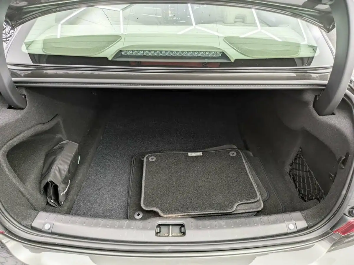 2020-volvo-s90-20td-d4-momentum-plus-big-29