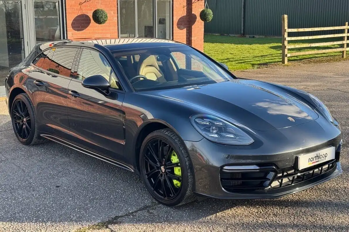 2018-porsche-panamera-29-v6-4-e-hybrid-sport-turismo-big-7