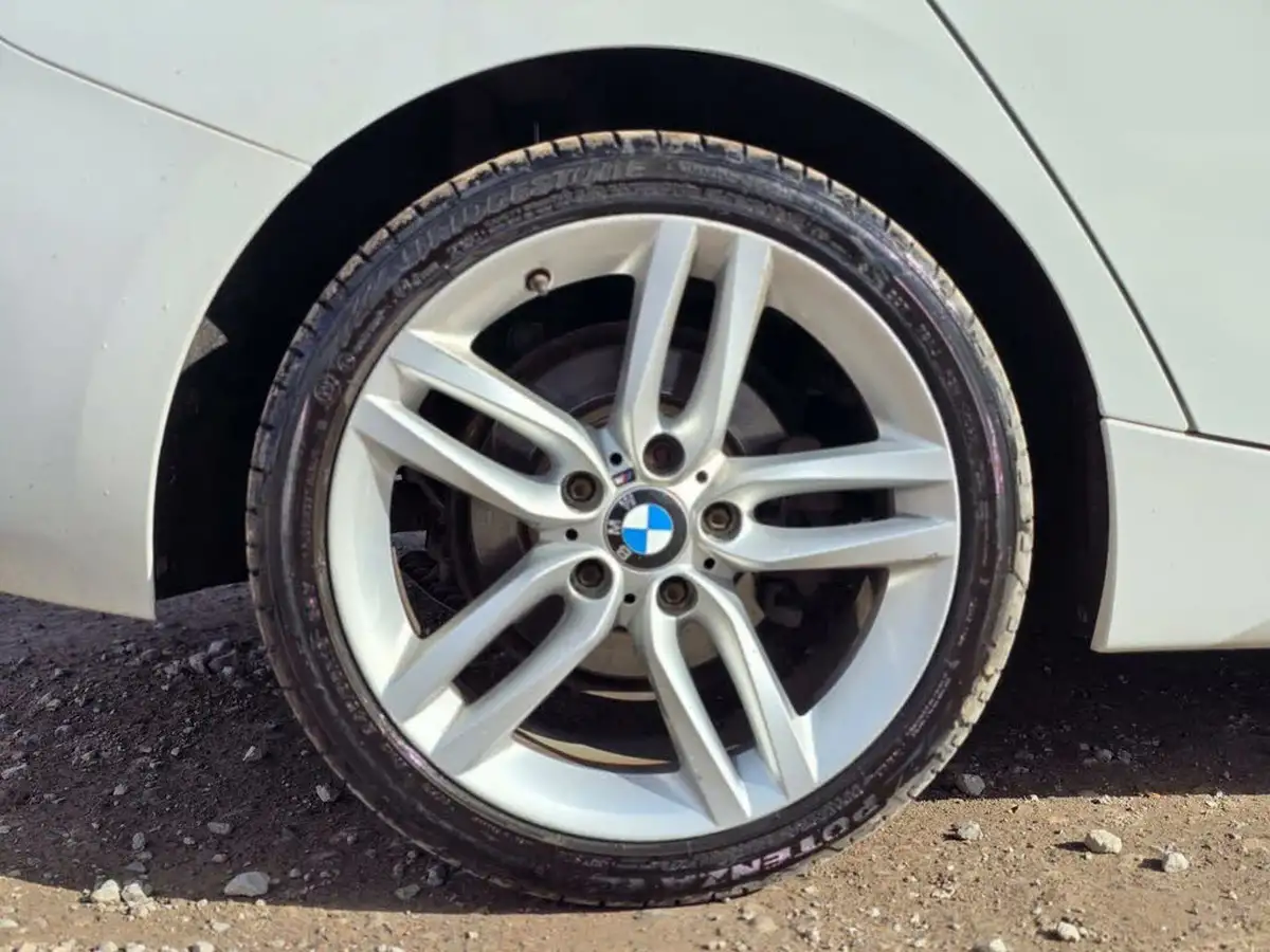2016-bmw-1-series-20td-118d-m-sport-5d-auto-big-42