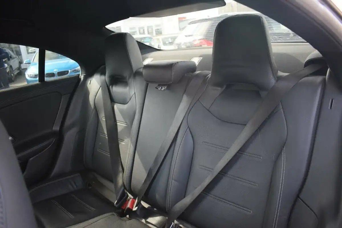 2019-mercedes-benz-cla-13-cla-200-amg-line-coupe-4d-7g-dct-big-9