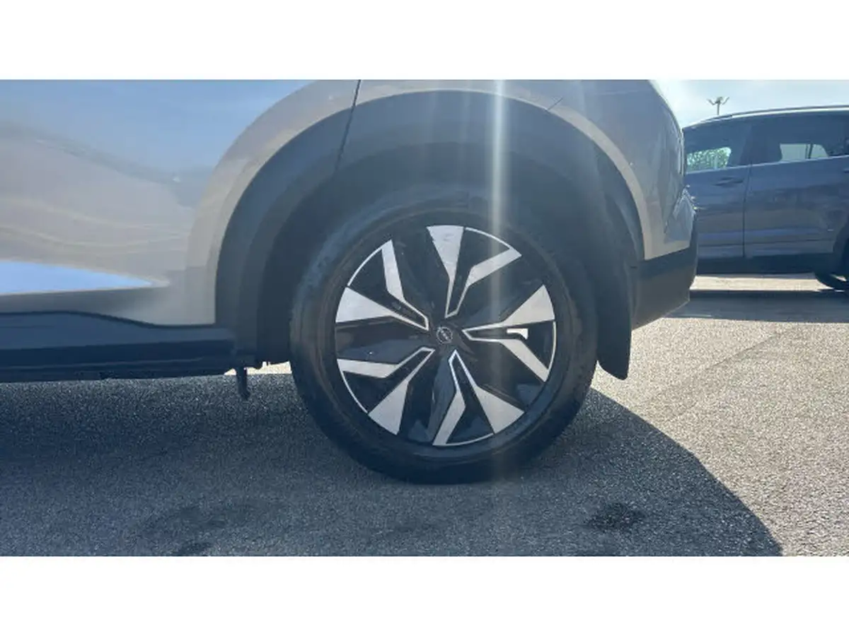 2023-nissan-juke-10-dig-t-acenta-dct-big-6