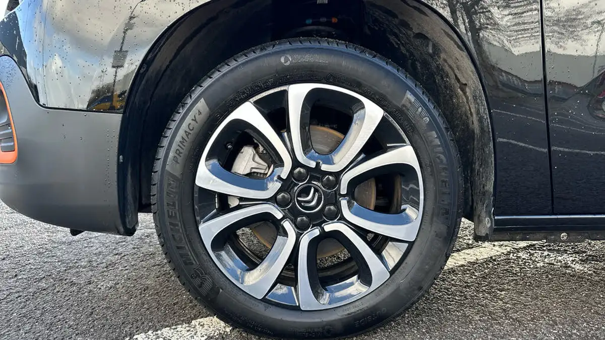 2022-citroen-berlingo-e-flair-xtr-m-size-big-13