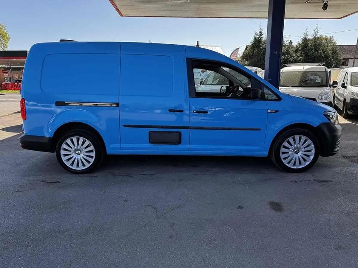 2016-volkswagen-caddy-maxi-20tdi-c20-maxi-startline-bmt-102pseu6-big-4