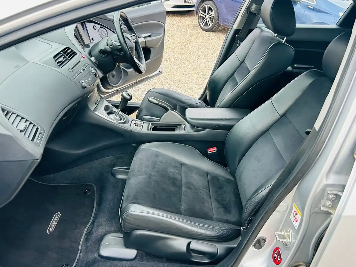 2011-honda-civic-18-si-t-1799cc-big-13
