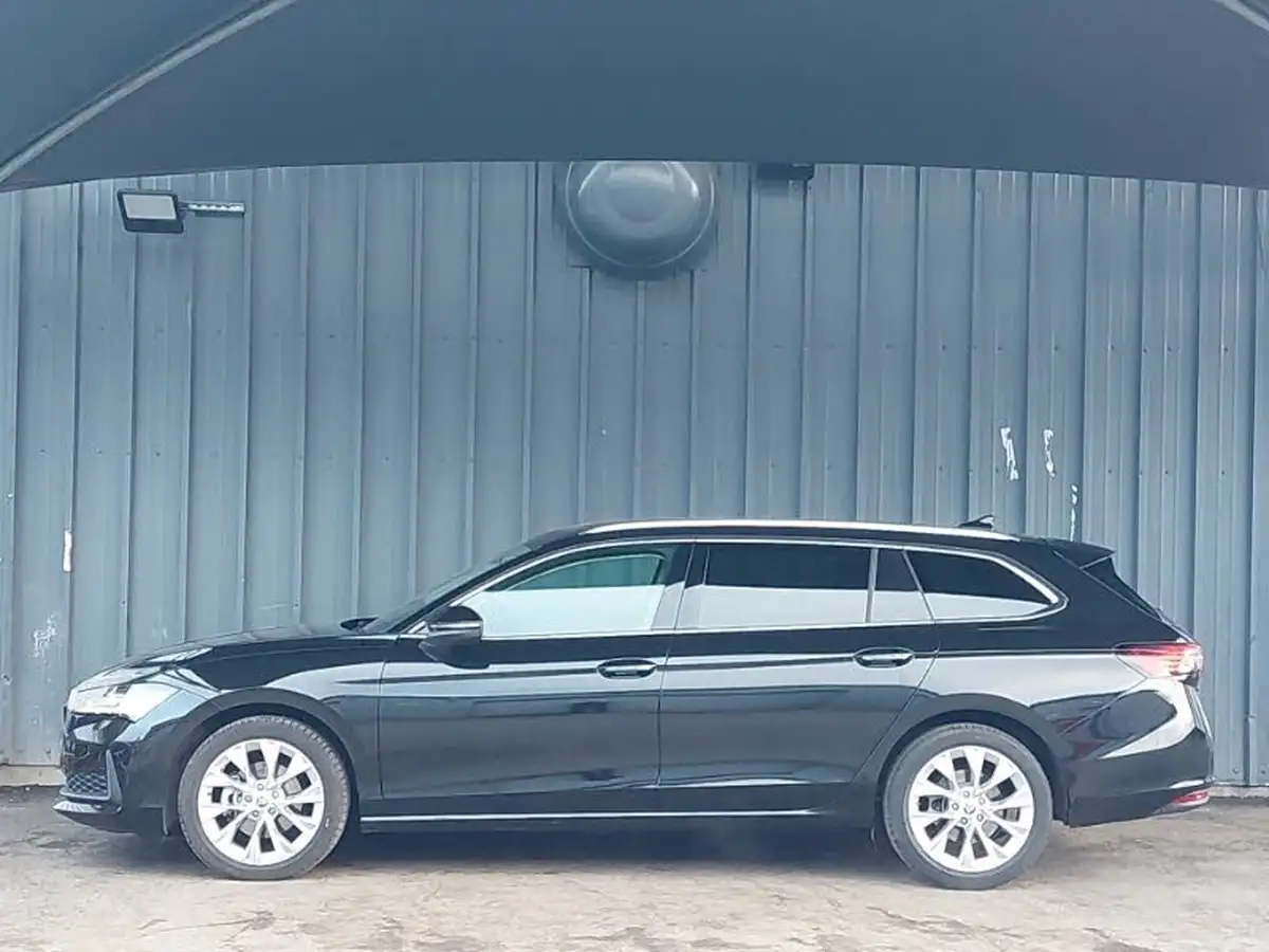 2024-skoda-superb-20tdi-se-l-150ps-scr-estate-dsg-big-3