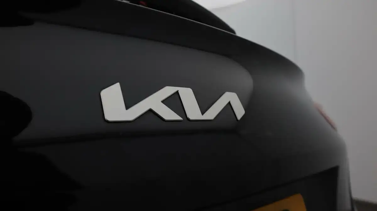 2023-kia-xceed-15-t-gdi-2-158bhp-big-22