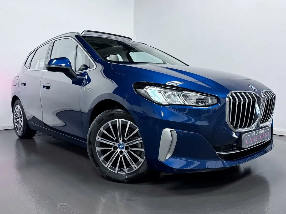 2022-bmw-2-series-15-225e-xdrive-luxury-big-14