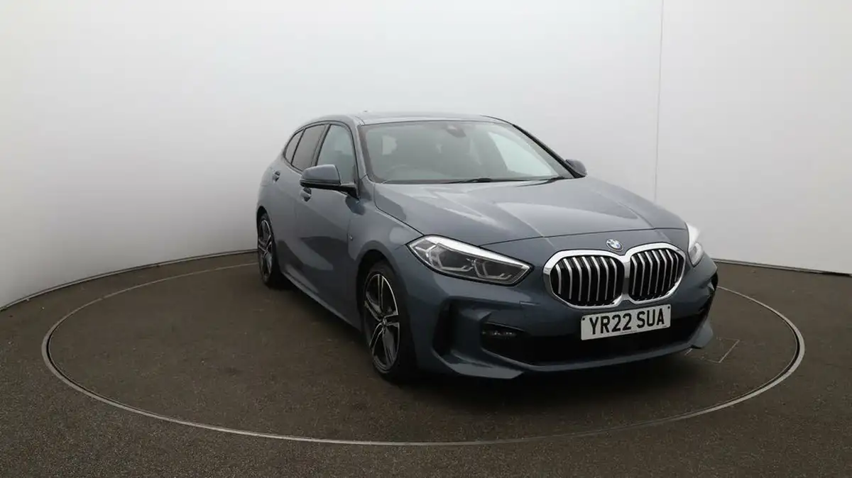 2022-bmw-1-series-15-118i-m-sport-lcp-dct-big-35