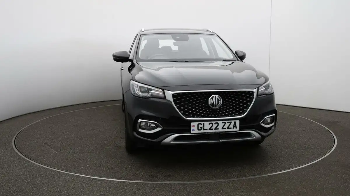 2022-mg-hs-15t-gdi-excite-162ps-big-30