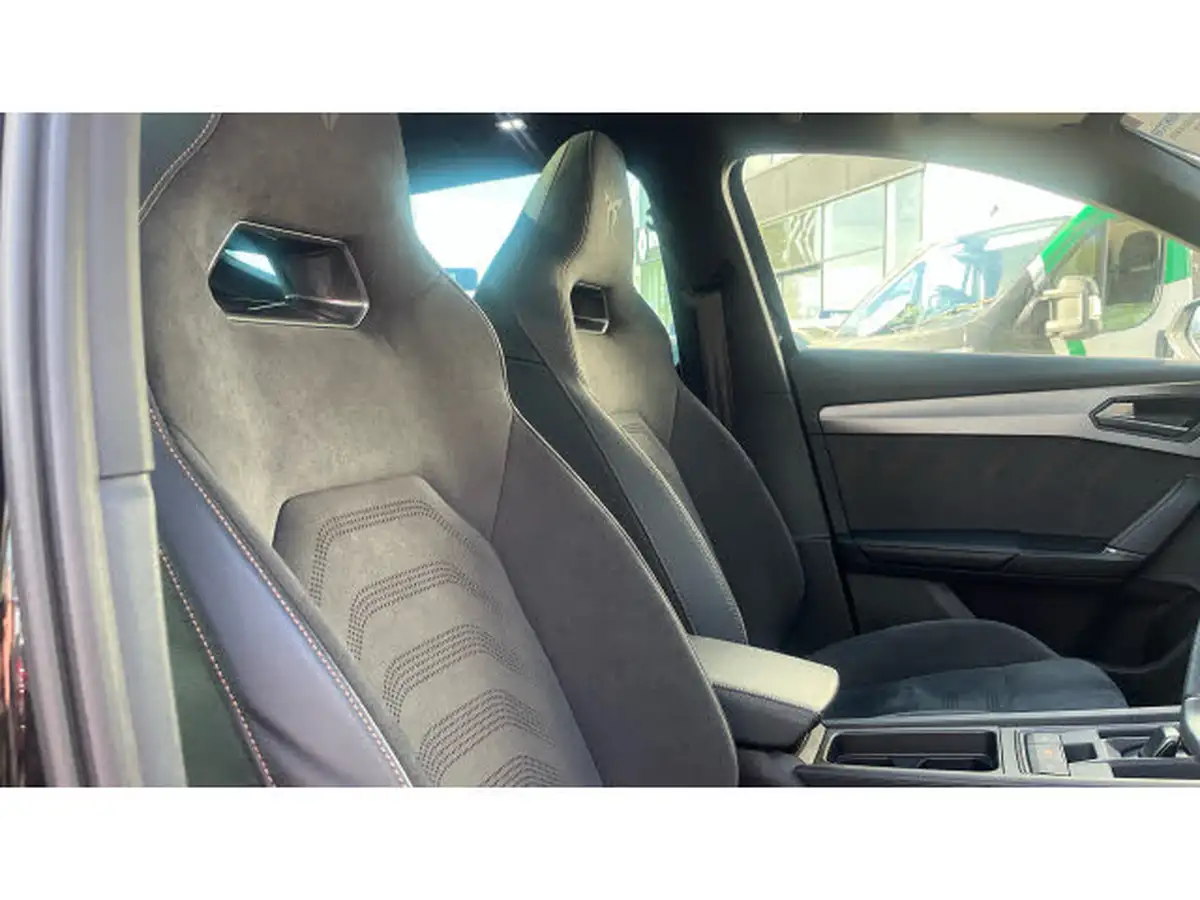 2023-cupra-formentor-20-tsi-vzn-big-33
