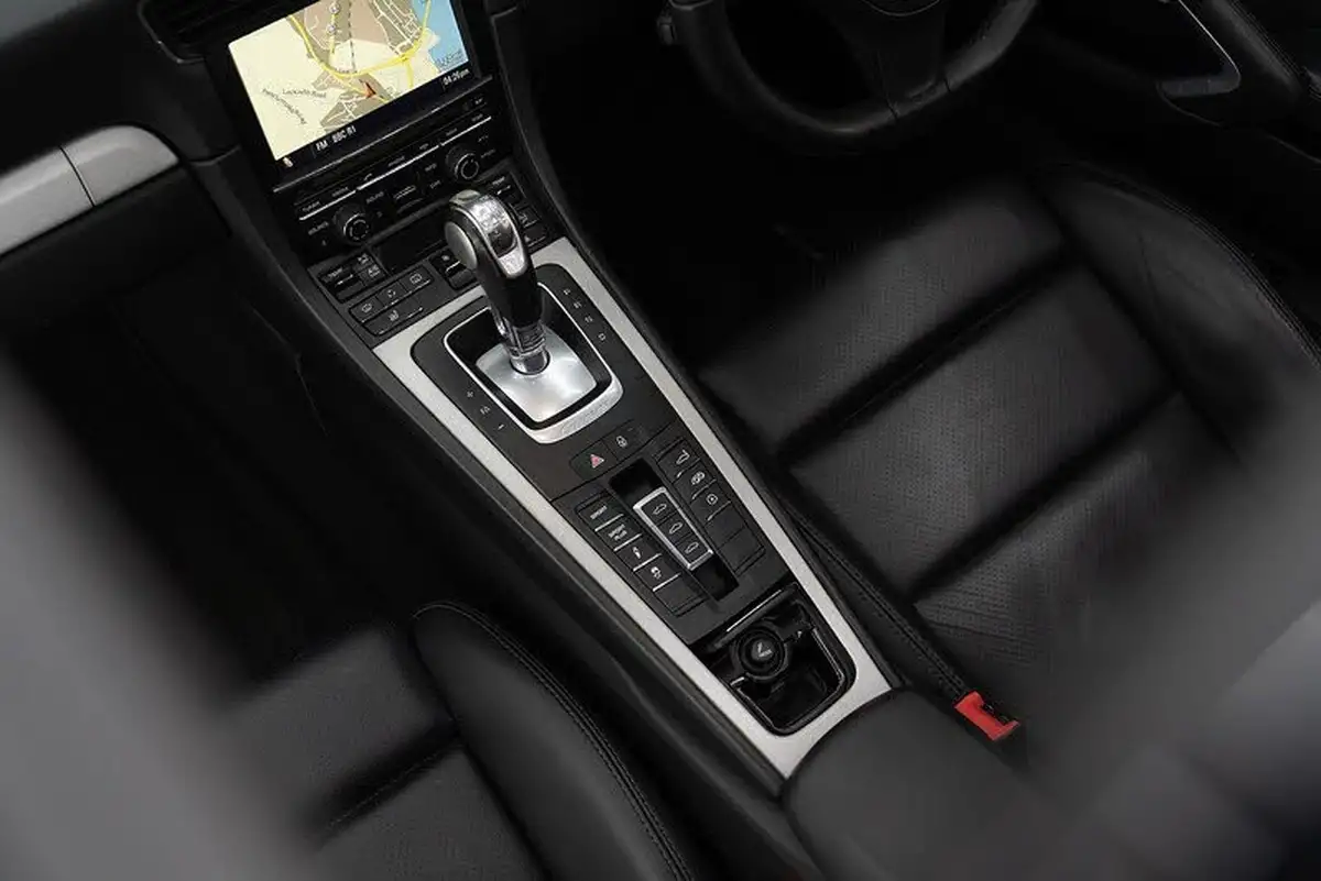2012-porsche-911-38-carrera-s-400bhp-coupe-pdk-big-19
