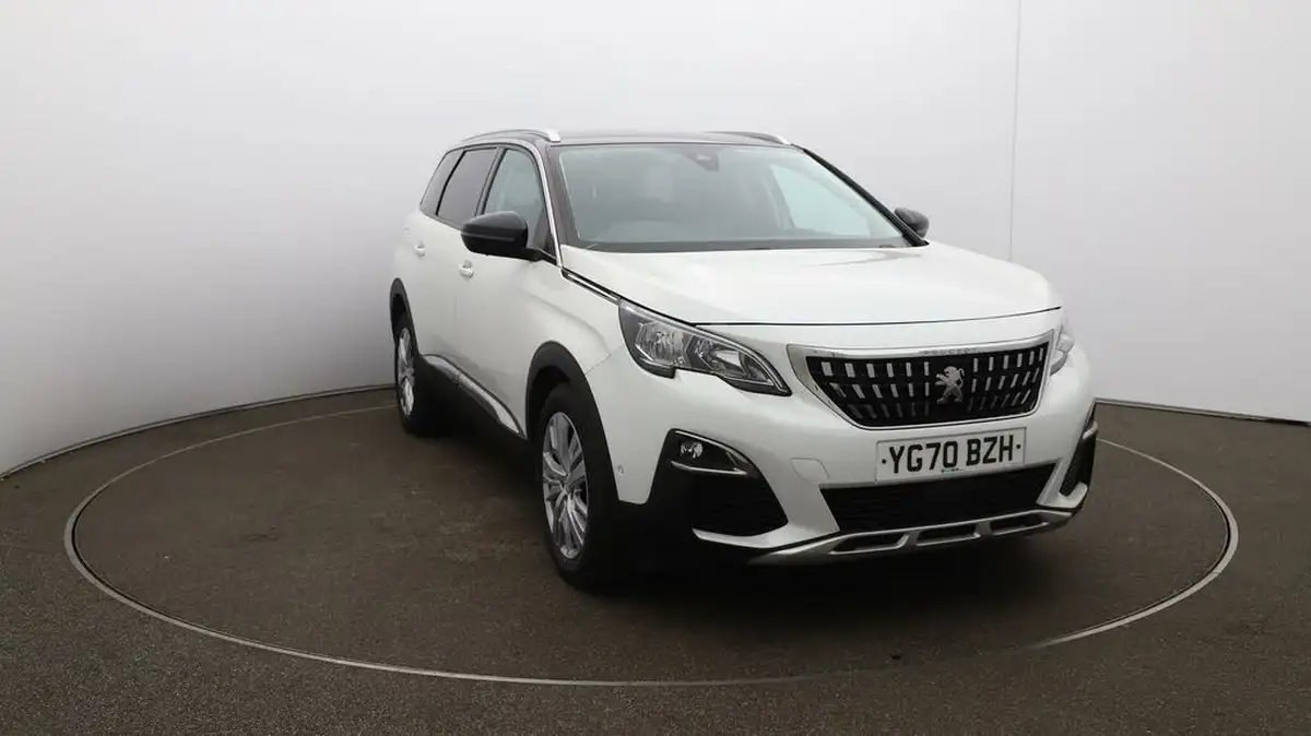 2020-peugeot-5008-suv-12-puretech-allure-big-35