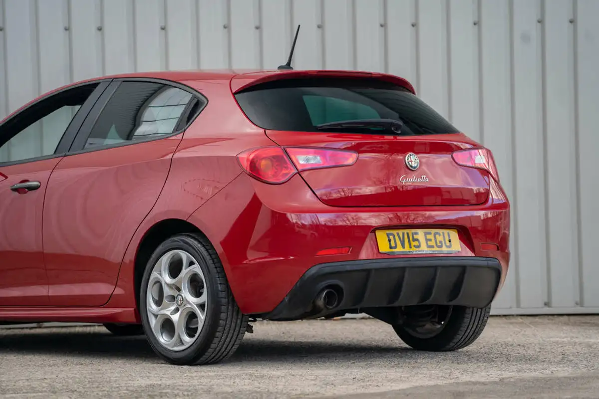 2015-alfa-romeo-giulietta-14-tb-sprint-big-39