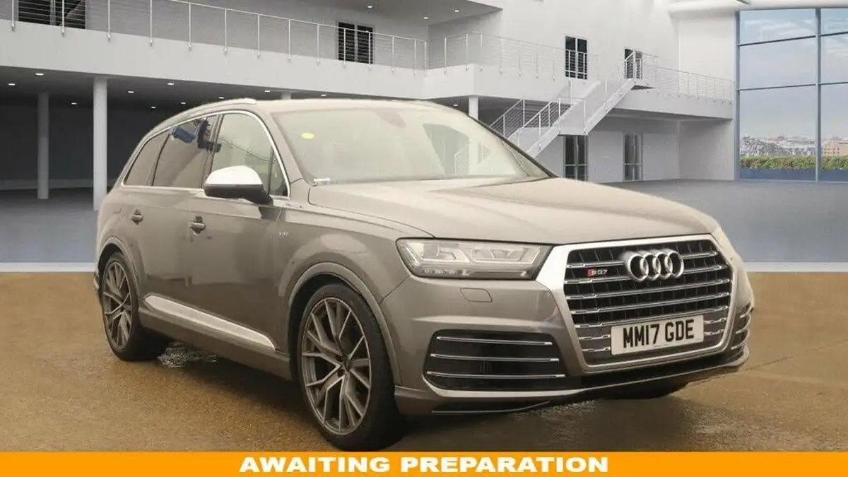 2017-audi-sq7-40bitdi-v8-big-0