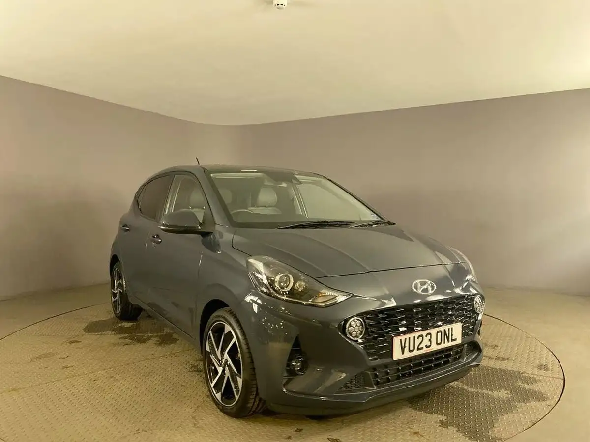 2023-hyundai-i10-12-premium-auto-big-1