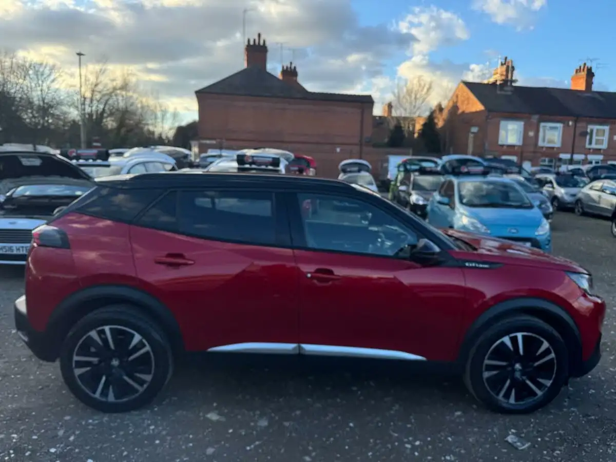 2020-peugeot-2008-suv-12-puretech-gt-line-big-8