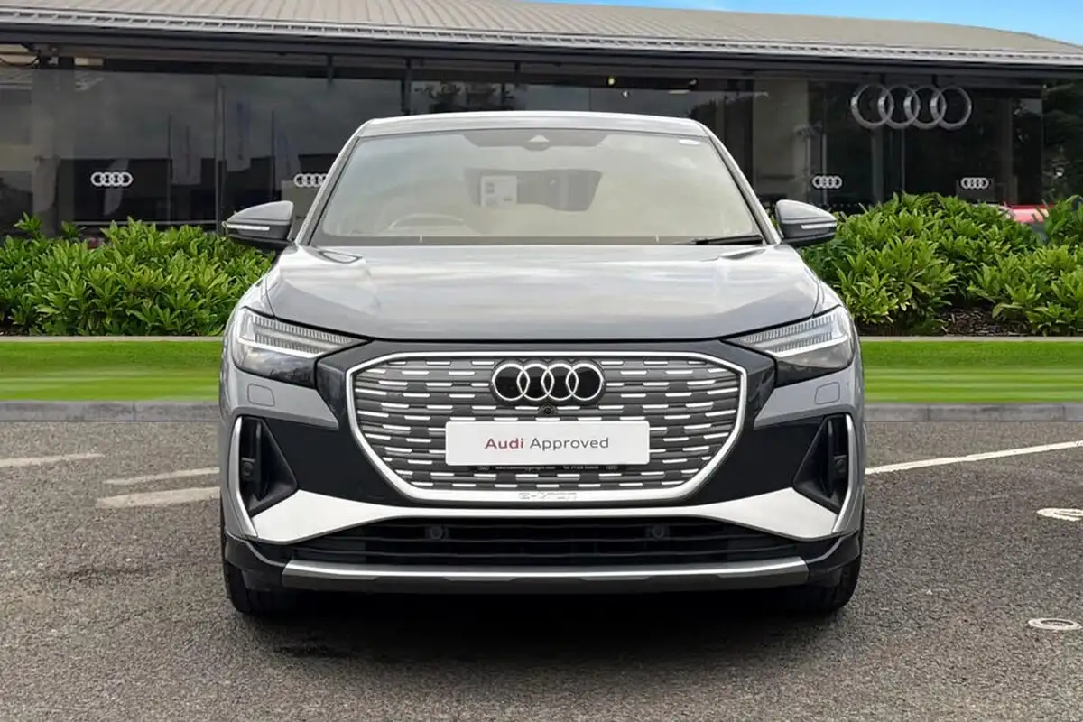 2022-audi-q4-e-tron-50e-s-line-sportback-big-4