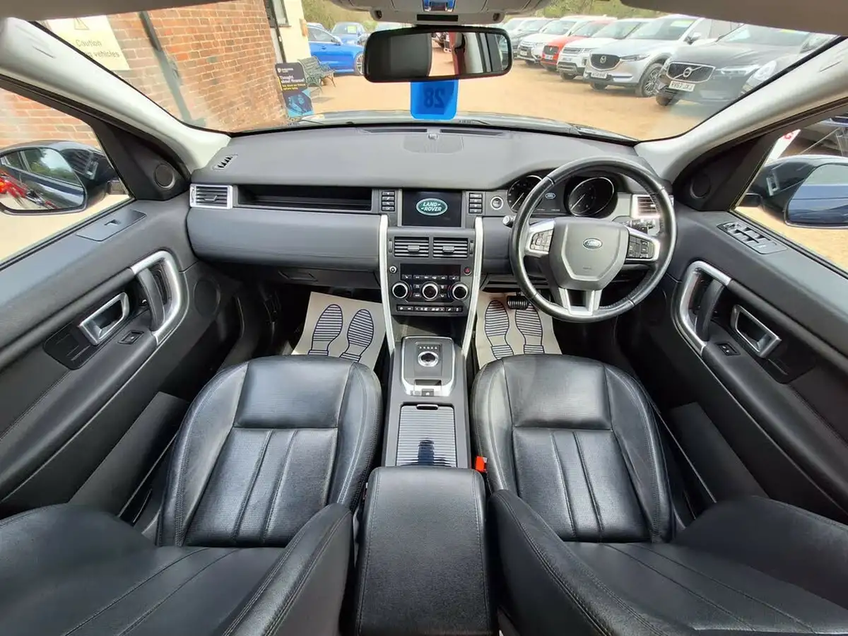 2016-land-rover-discovery-sport-20td4-hse-180ps-awd-ss-auto-big-14